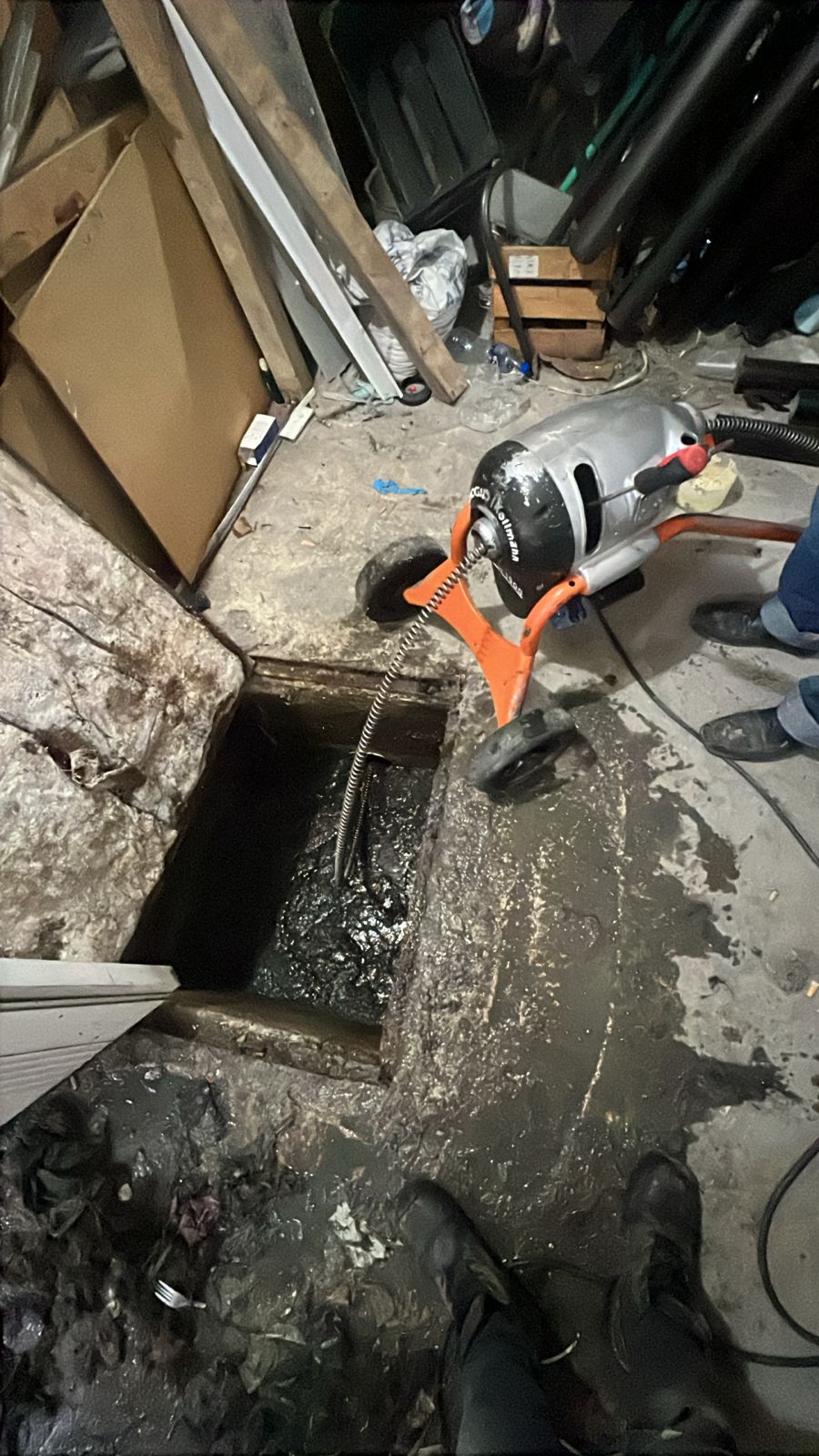 Servicio de desazolves y plomería en la colonia Polígono 2 en Ecatepec